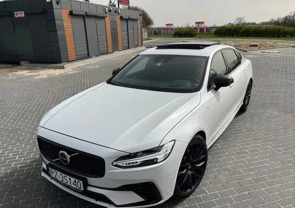 volvo s90 warmińsko-mazurskie Volvo S90 cena 169000 przebieg: 45000, rok produkcji 2020 z Poznań